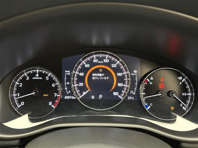 MAZDA3ファストバック2.0 20S バーガンディ セレクション