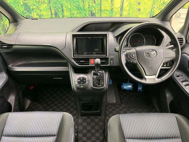 ヴォクシー2.0 ZS 煌