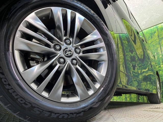 �y����18�C���`�A���~�z�C�[���z�O�ςɃ}�b�`���������A���~�z�C�[���𑕒����Ă���܂��B�e��ЊO�A���~�z�C�[����A�X�^�b�h���X�^�C�����戵�����Ă���܂��B���񂲑��k����������