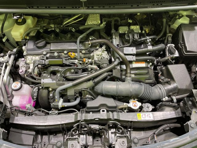 親切・丁寧な専門メカニックスタッフが応対!・車検・点検整備・事故等の修理などアフターサービスも安心。お車のカスタマイズもネクステージのサービススタッフまでご相談ください!