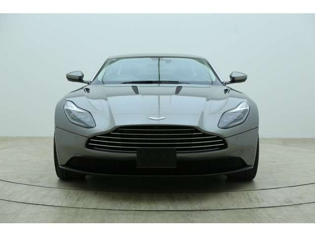 DB11ローンチエディション