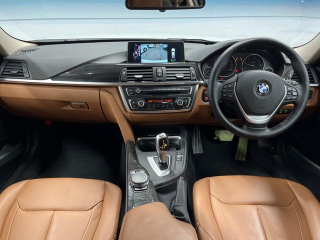 3シリーズセダン320d ラグジュアリー