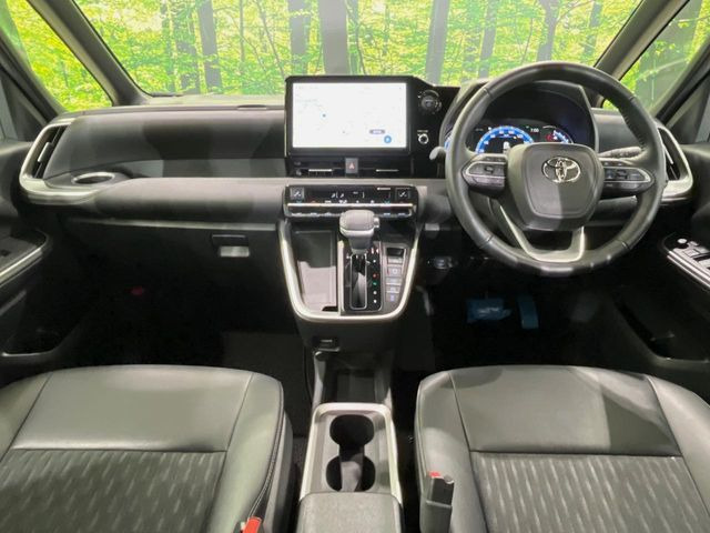 ノア1.8 ハイブリッド S-Z