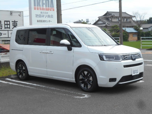 ステップワゴン2.0 e:HEV エアー EX