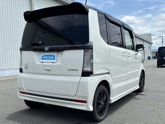 N-BOXカスタムG Lパッケージ 2トーンカラースタイル