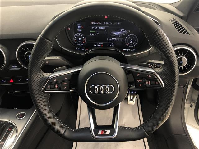 TTクーペ40 TFSI