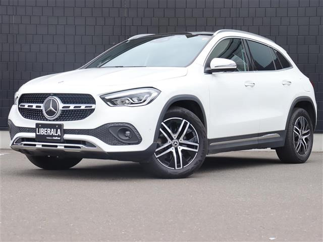 GLAクラスGLA200d 4マチック 4WD