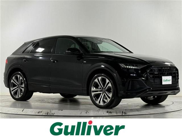 Q855 TFSI クワトロ Sライン 4WD