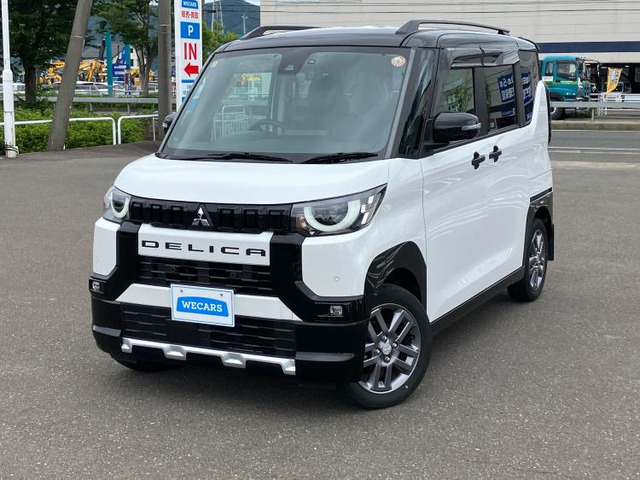 デリカミニT プレミアム 4WD