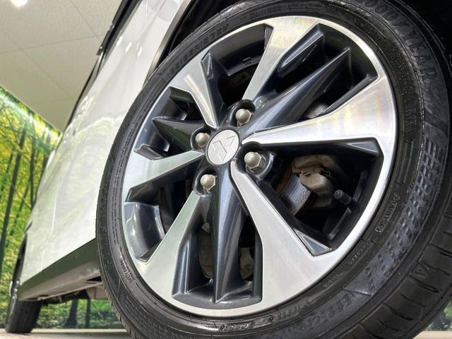 �y����15�C���`�A���~�z�C�[���z�O�ςɃ}�b�`���������A���~�z�C�[���𑕒����Ă���܂��B�e��ЊO�A���~�z�C�[����A�X�^�b�h���X�^�C�����戵�����Ă���܂��B���񂲑��k����������