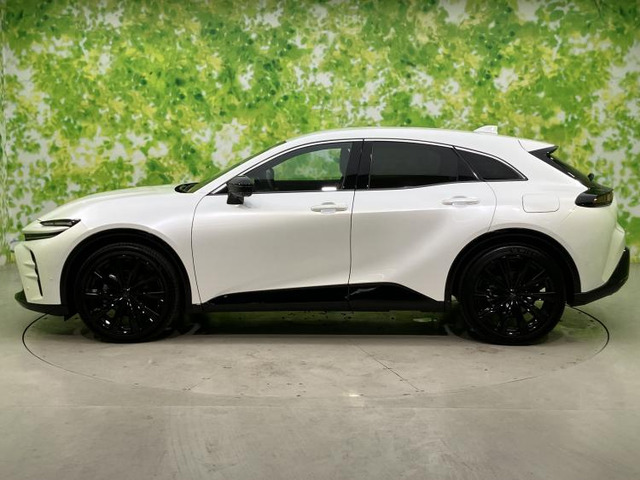 クラウンスポーツ2.5 Z E-Four 4WD