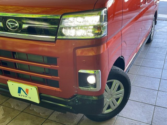 �yLED�w�b�h���C�g�z���V����ԑ��s�����ǍD�Ȏ��E���m�ۂ����S���ĉ^�]�ł��鍂�P�xLED�w�b�h���C�g�𑕔�!�_�����x�������A����d�͂��}�����Ă��܂��B
