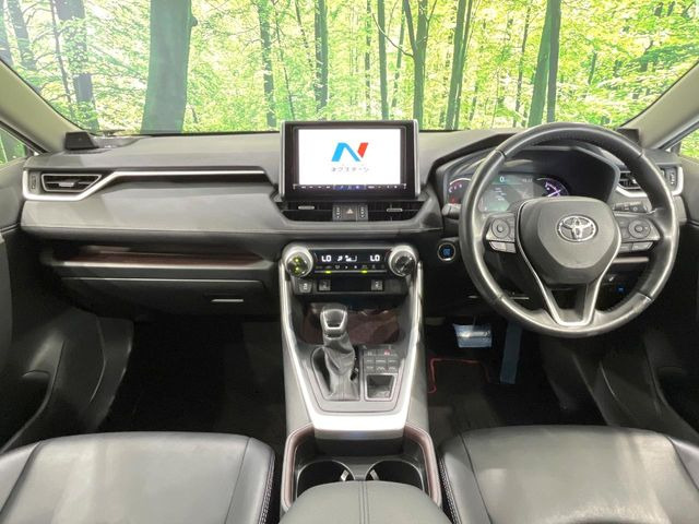 RAV42.0 G 4WD