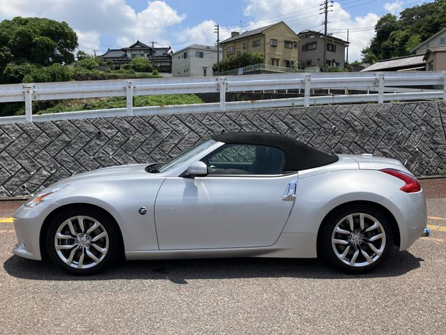 フェアレディZロードスター3.7 バージョン ST