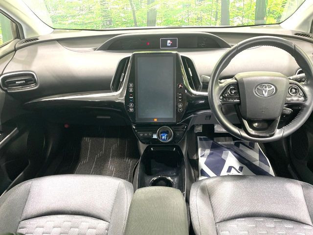 プリウスPHV1.8 A ユーティリティ プラス