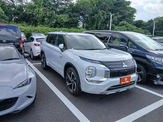 アウトランダーPHEV 2.4 P 4WD