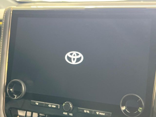 �y14�C���` �f�B�X�v���C�I�[�f�B�I�z���ʂ̃f�B�X�v���C��AppleCarPlay��AndroidAuto�����p�\�B�傫�ȉ�ʂŃX�}�z�i�r�A�v���������p���������܂���