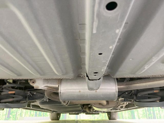 下回りがきれいなうちに、防錆加工の施工がオススメ。降雪地域はもちろん、沿岸部にお住いの方や、趣味でマリン・ウィンタースポーツをされる方にご好評いただいております。