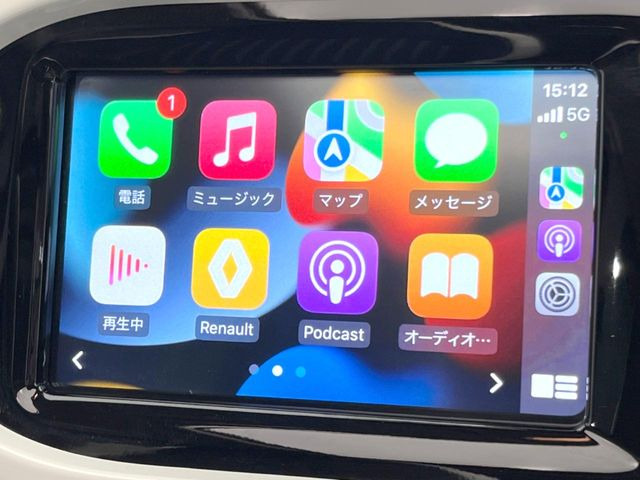 ��Apple Car Play:�X�}�z�Ƃ̗L���ڑ��ŁA�i�r�E�I�[�f�B�I�Đ��ȂǃX�}�z�̃A�v���@�\����ʂł��g����֗��@�\�ł�!