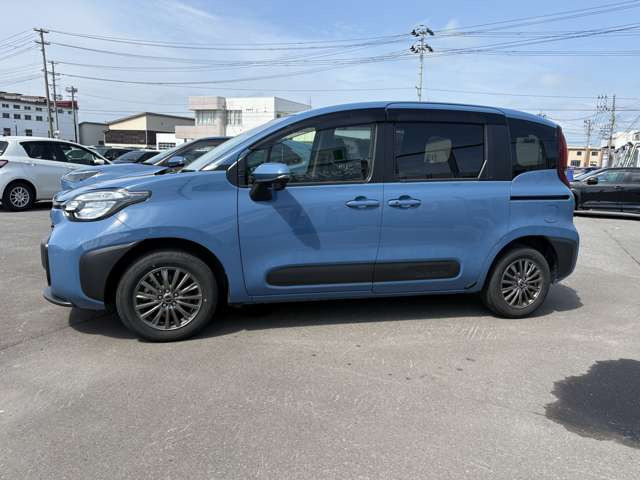 シエンタハイブリッド 1.5 G E-Four 4WD