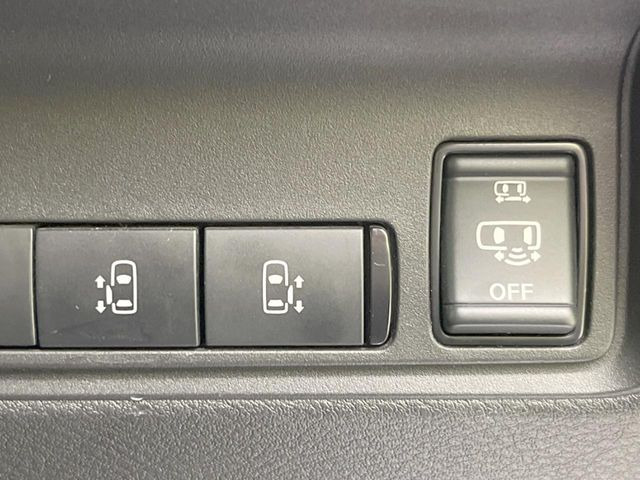セレナ1.4 e-POWER ハイウェイスターV