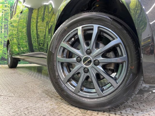 �y14�C���`�A���~�z�C�[���z�O�ςɃ}�b�`�����A���~�z�C�[���𑕒����Ă���܂��B�e��A���~�z�C�[����A�X�^�b�h���X�^�C�����戵�����Ă���܂��B���񂲑��k����������