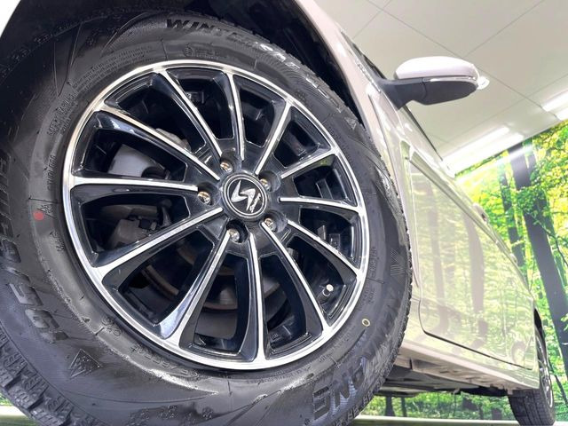 �y15�C���`�A���~�z�C�[���z�O�ςɃ}�b�`�����A���~�z�C�[���𑕒����Ă���܂��B�e��A���~�z�C�[����A�X�^�b�h���X�^�C�����戵�����Ă���܂��B���񂲑��k����������