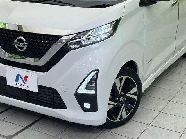 �yLED�w�b�h���C�g�z���V����ԑ��s�����ǍD�Ȏ��E���m�ۂ����S���ĉ^�]�ł��鍂�P�xLED�w�b�h���C�g�𑕔�!�_�����x�������A����d�͂��}�����Ă��܂��B