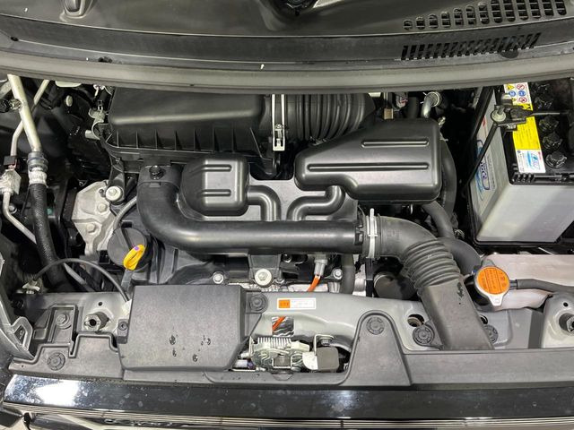 親切・丁寧な専門メカニックスタッフが応対!・車検・点検整備・事故等の修理などアフターサービスも安心。お車のカスタマイズもネクステージのサービススタッフまでご相談ください!