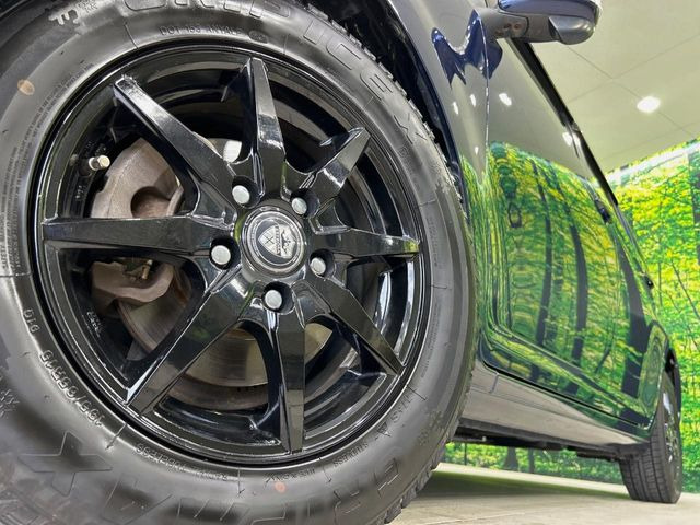 �y15�C���`�A���~�z�C�[���z�O�ςɃ}�b�`�����A���~�z�C�[���𑕒����Ă���܂��B�e��A���~�z�C�[����A�X�^�b�h���X�^�C�����戵�����Ă���܂��B���񂲑��k����������