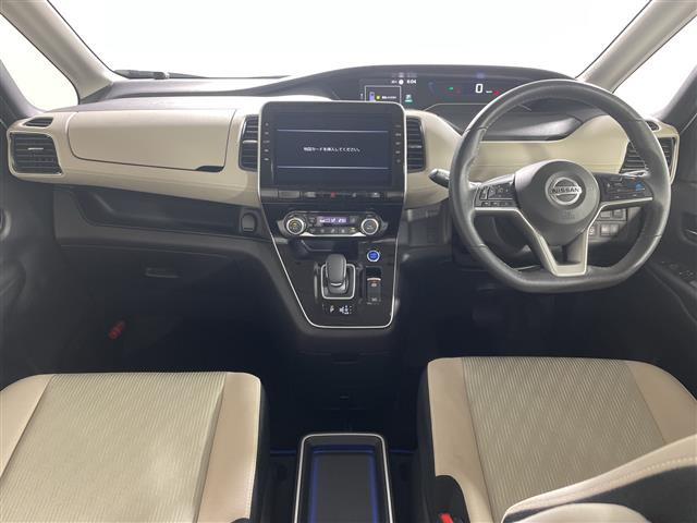 セレナ1.2 e-POWER ハイウェイスターV