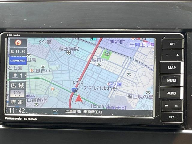 セレナ