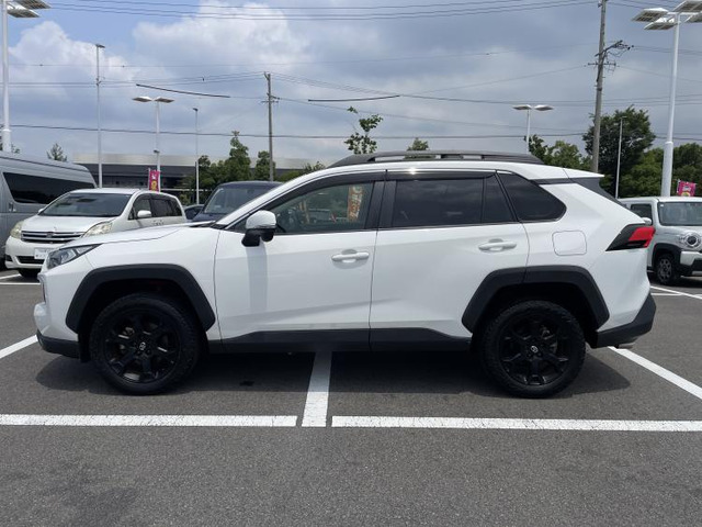 RAV42.0 アドベンチャー オフロードパッケージ 4WD