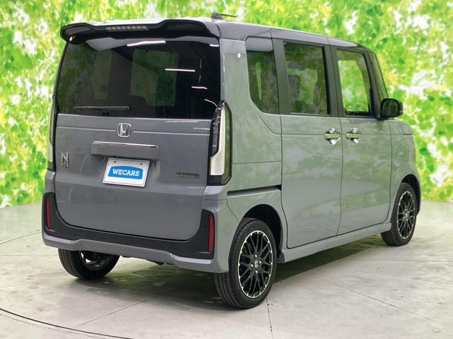 N-BOXカスタムターボ コーディネートスタイル 2トーン 4WD