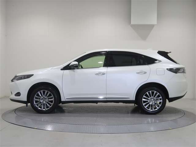 ハリアー2.0 プレミアム アドバンスドパッケージ 4WD