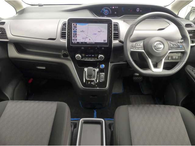 セレナ1.2 e-POWER ハイウェイスターV