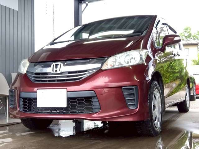 フリード1.5 G プレミアムエディション 4WD