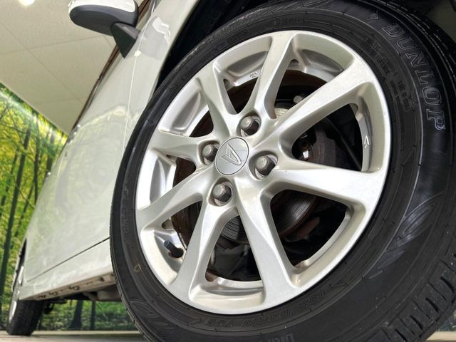 �y����14�C���`�A���~�z�C�[���z�O�ςɃ}�b�`���������A���~�z�C�[���𑕒����Ă���܂��B�e��ЊO�A���~�z�C�[����A�X�^�b�h���X�^�C�����戵�����Ă���܂��B���񂲑��k����������
