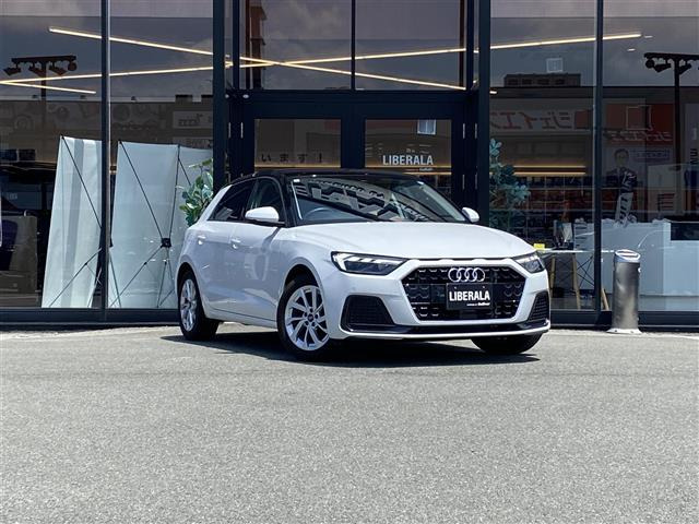 A1スポーツバック25 TFSI アドバンスド