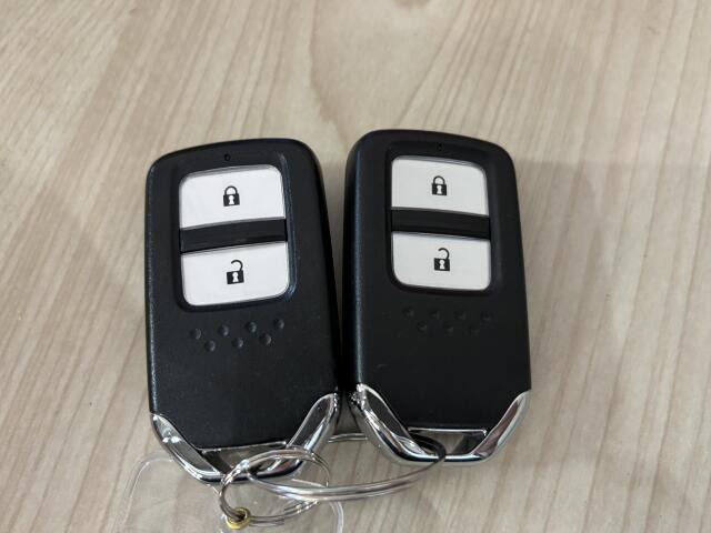 この物件は展示場配置の関係上、ストックヤード保管車両のため、店舗に展示しておりません。現車確認を希望される場合は、事前にご連絡をお願いいたします。
