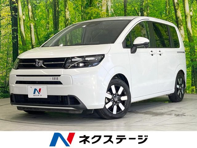 フリード1.5 e:HEV エアー EX