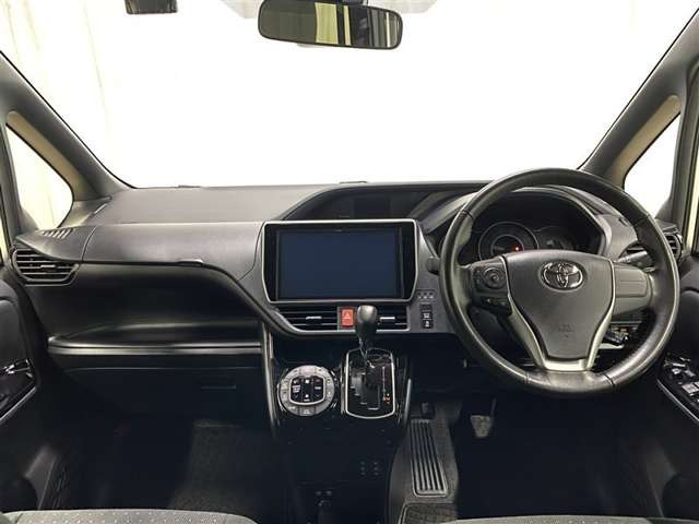 ヴォクシー2.0 V 4WD