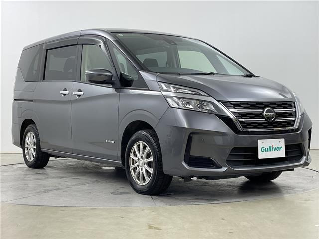 セレナ2.0 XV 4WD