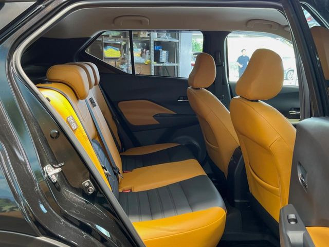 �㕔���Ȃ��C�ɂȂ�悤�ȃL�Y�E�����ւ��蓙�A�傫�ȃ_���[�W�͂Ȃ��A�ǍD�ȏ�Ԃł��B