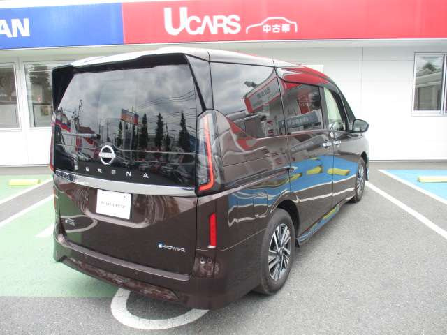 セレナ1.4 e-POWER ハイウェイスターV