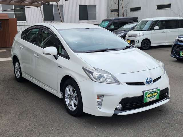 プリウス1.8 S