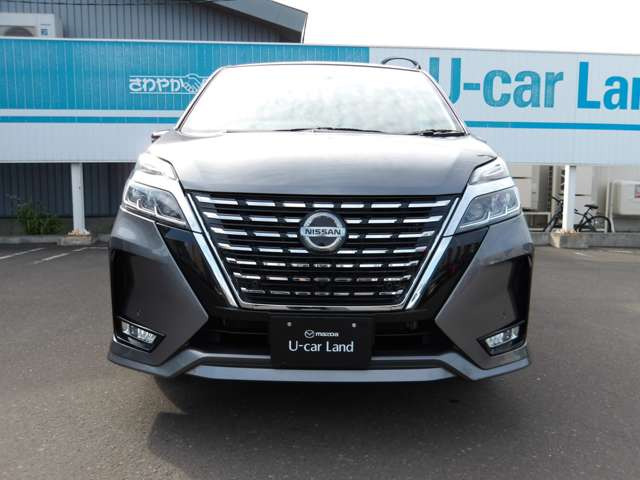 セレナ2.0 ハイウェイスターV 4WD