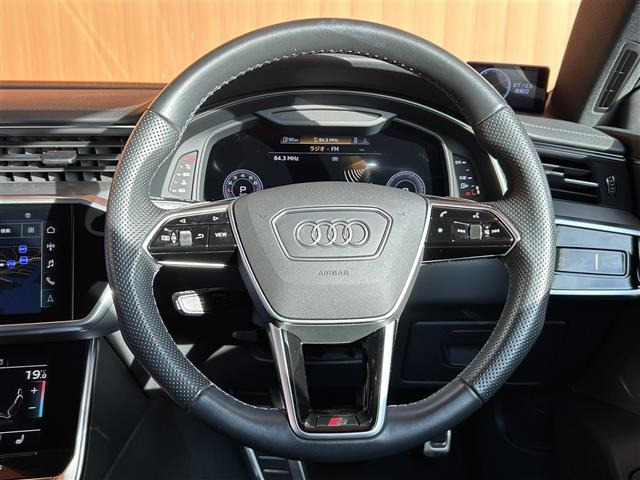 A7スポーツバック45 TFSI クワトロ Sラインパッケージ 4WD
