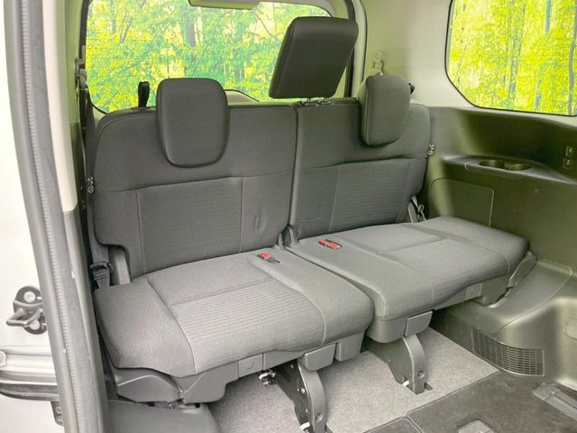 3��ڃV�[�g�͂�������ԗǍD����l�ł��������ƍ����Ē����܂��̂ŁA��l���ł̂��o���������N���N�ł��􂲉Ƒ��ŁA�C�̒m�ꂽ���ԂŁA�h���C�u�ɍs���̂��y���݂ł��ˁ�