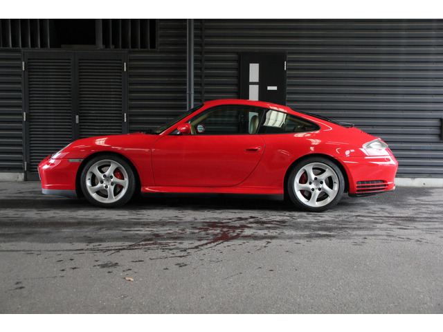 911カレラ4S ティプトロニックS 4WD